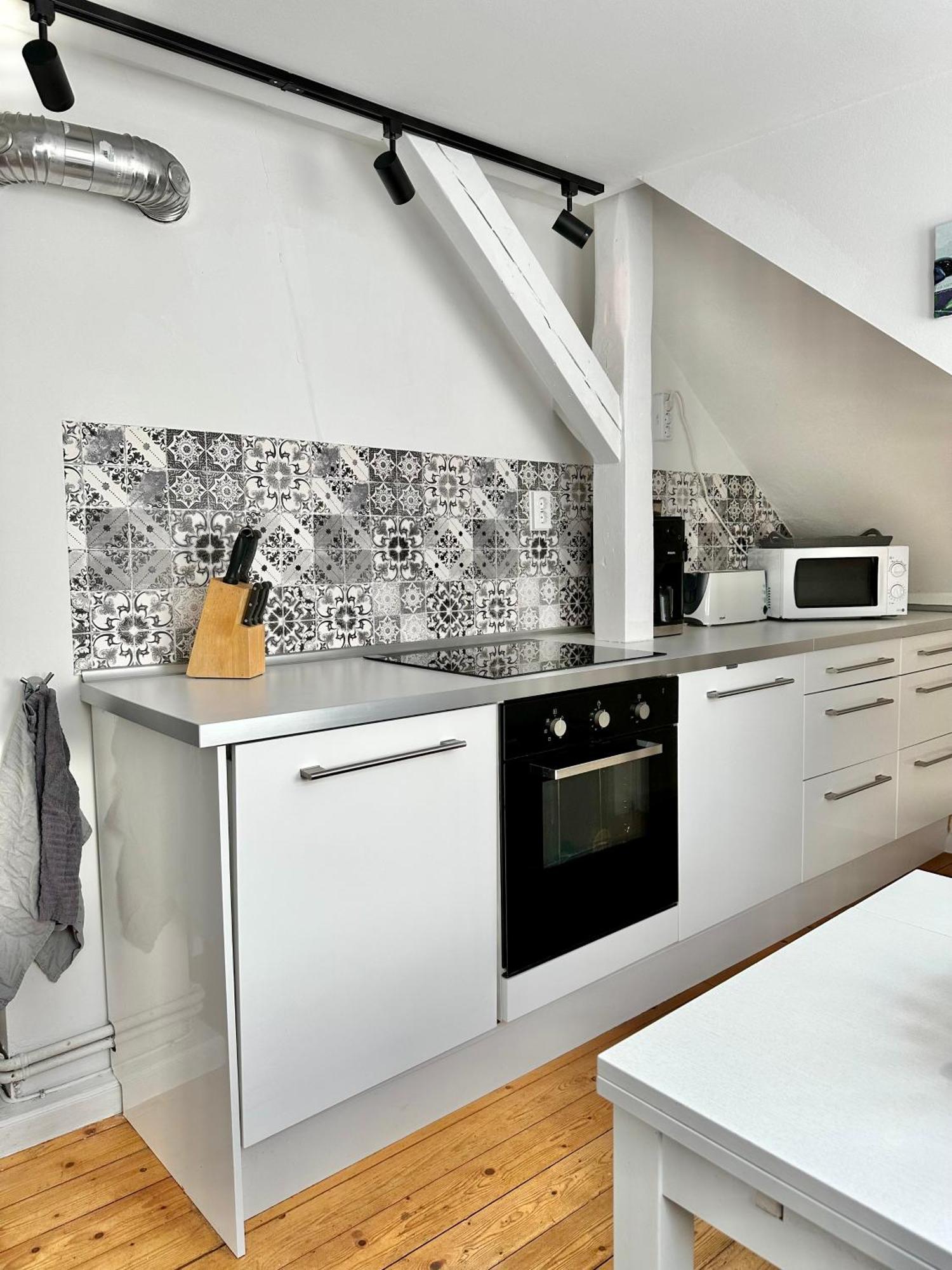 Schoenes City-Apartment Mit 2 Schlafzimmer, Parkplatz, Ruhig Und Hell, D46-Dg โอลเดนบวร์ก ภายนอก รูปภาพ