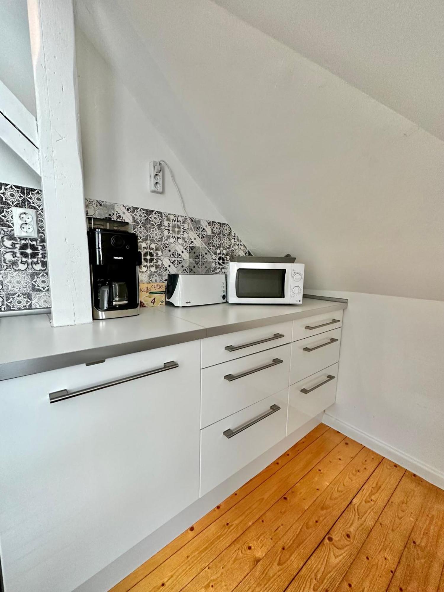Schoenes City-Apartment Mit 2 Schlafzimmer, Parkplatz, Ruhig Und Hell, D46-Dg โอลเดนบวร์ก ภายนอก รูปภาพ