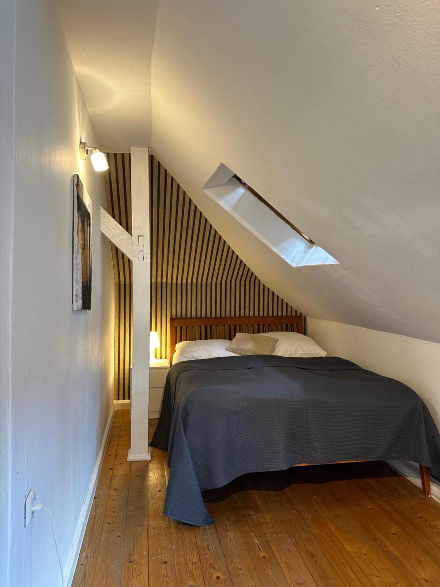 Schoenes City-Apartment Mit 2 Schlafzimmer, Parkplatz, Ruhig Und Hell, D46-Dg โอลเดนบวร์ก ภายนอก รูปภาพ